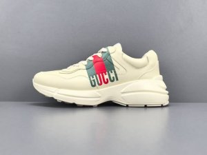 渠道优势 ！ 专柜版 古驰 Gucci古驰 Rhyton 时尚厚底 防滑轻便低帮 老爹鞋 尺码：40 41 42 43 44 45 偏大半码 意大利进口头层 顶