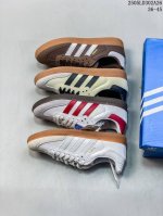 阿迪达斯三叶草Adidas Originals Samba Vegan Og桑巴舞系列绅士德训足球风百搭低帮休闲运动板鞋 皮革白黑浅灰焦糖底环保标识 Hq703