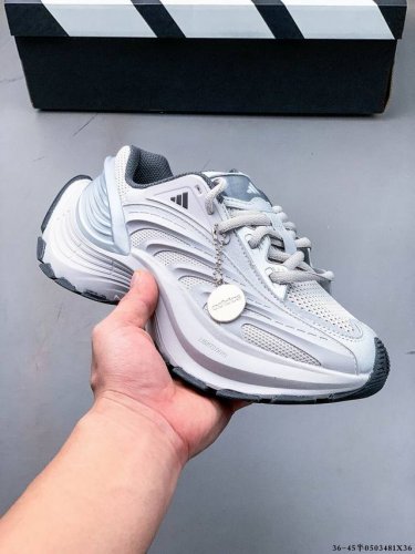 公司级！Adidas Vento Xlg Mtw 复古休闲老爹鞋 官方同步上架 鞋面是透气网面和皮革拼接 脚感轻盈 不闷汗 每次穿着跑步都感觉脚底在自由呼吸 鞋