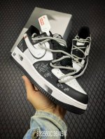 C 公司级Nike Air Force 1‘07 原楦头原纸板 打造纯正低帮空军版型 专注外贸渠道 全掌内置蜂窝气垫 原盒配件 原厂中底钢印、拉帮完美 货号:C