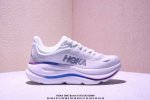 公司级Hoka One One Bondi 9 复古舒适防滑耐磨 低帮 山地户外跑步鞋 货号:1162012 尺码:36 36.5 37.5 38 38.5 3