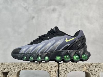 放店私 F版 Nike Air Max Dn8 耐克气垫 缓震 耐磨运动鞋 鞋身材质均选择皮革 织物 麂皮多种材质覆盖 保证质感的前提下 层次感也相当不错 带有