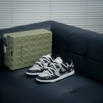 Nike Dunk 全套原楦原模倾力打造完美版型 独家原厂航空铝磨具打磨大底 鞋头坡度极致还原 无解鞋型 原盒原配 圈内天花板工艺 原厂冲刀 超高清洁度 全鞋零