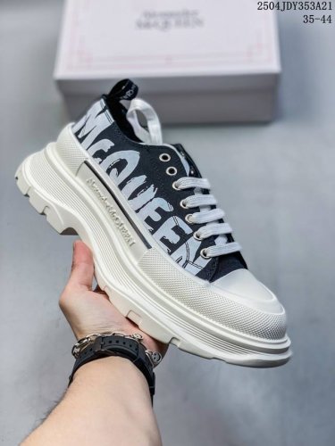 真标Alexander Mcqueen亚历山大麦昆 Tread Slick 帆布 系带 及踝 马丁靴 尺码:35-44 Id:Jdf126-Kjs 04Jdy3