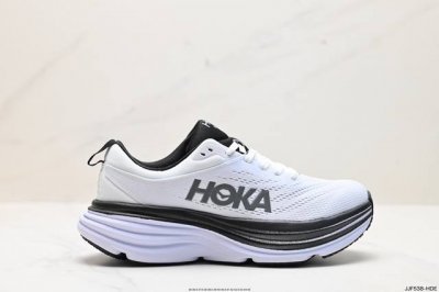 公司级小红书推荐hoka W Bondi 8全新配色 这个品牌来自于新西兰的毛利语，Hoka表示大地，One One表示飞越，连起来就是飞越地平线，One On