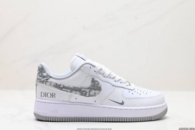 公司级nike Air Force1'07 Lv8 原楦头原纸板 打造纯正低帮空军版型 专注外贸渠道 全掌内置蜂窝气垫 原盒配件 原厂中底钢印、拉帮完美 货号: