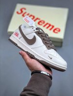 Nike Sb Dunk Low X Supreme X Stone Island 米棕小钩满天星纯原大厂出品 极力推荐原装头层材料 独家版型蒸餾加工帶來的是更