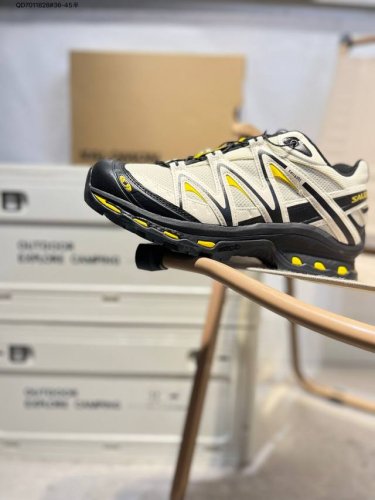 salomon Xa pro Xt-6 Expanse萨洛蒙户外越野跑鞋 鞋面采用Sensifit贴合技术 全方位贴合包裹脚型 鞋跟部鞋底牵引设计 提供强大的抓