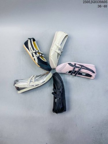 新品Onitsuka Tiger鬼塚虎Mexico 66 Tgrs女款芭蕾风休闲鞋银色 尺码：见图 编码：05Jgd339A05