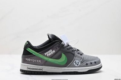 公司级耐克Nike Dunk Low 扣篮系列 复古低帮休闲运动滑板板鞋 采用脚感柔软舒适Zoomair气垫 有效吸收滑板等极限运动在落地时带来的冲击力 为街头