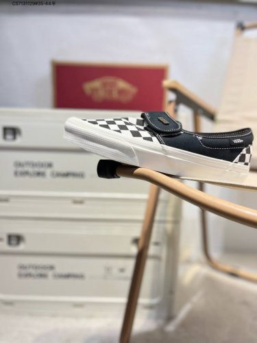 vanssk8-Low万斯范斯官方 经典复古休闲运动板鞋，高端支线原始硫化工艺，艺术来源于生活成为了Vans美学的个性潮流标志，代表着光和希望，让你变得更加明亮
