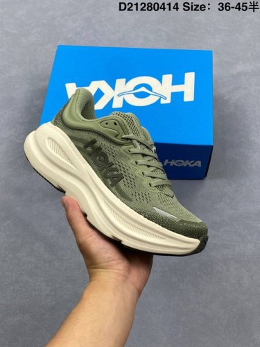 Hoka One One Bondi 9 Wide 邦迪九代舒适防滑耐磨低帮休闲跑步鞋 Hoka One One是来自美国的跑步鞋知名品牌，创立于 9年，始终致