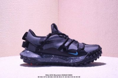 nike Acg Mountain Fly Low Gtx Se 耐克 低帮 峡谷紫 机能防水 低邦户外功能鞋 鞋面采用Gore-Tex技术 提供出色防水性能