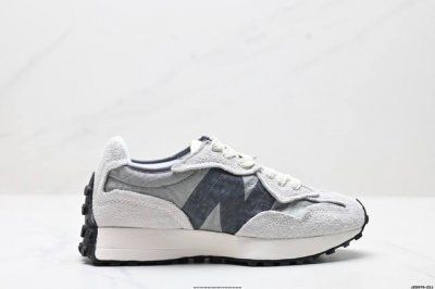 公司级New Balance Ms327 复古休闲运动慢跑鞋 以更纯粹的复古风格设计打造的全新造型 侧身还以解构设计 将 N 字标志以做旧压花样式呈现 官方货号