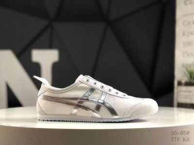 亚瑟士 Onitsuka Tiger鬼冢虎 Mexico 66 Slip-On 一脚蹬低帮夏季透气运动休闲鞋 货号:1183A962-101 尺码:35 36