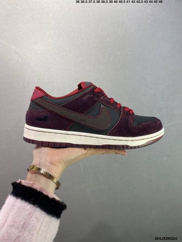 180 公司级耐克Nike Dunk Low 扣篮系列 复古低帮休闲运动滑板板鞋 采用脚感柔软舒适Zoomair气垫 有效吸收滑板等极限运动在落地时带来的冲击力