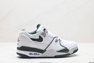 公司级耐克Nike Air Flight 89男子运动鞋 Aj4兄弟款 缓震篮球鞋 重塑80年代后期非凡篮球战靴的经典风范 利落皮革结构搭载卓越缓震系统 重现传
