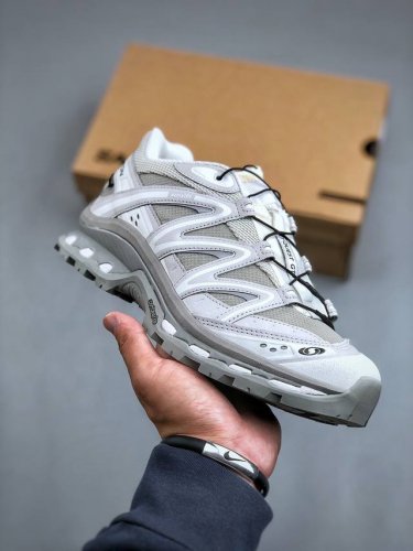 巅峰升级版 Salomon XT-QUEST ADV 萨洛蒙情侣款户外机能鞋 灰白的474296 全新工厂出品 升级品质全鞋改进为原厂一致材料打造全新修长鞋型