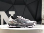 210 asics Gel-Nyc 纯原版本 亚瑟士运动休闲透气专业跑鞋 鞋面采用反绒皮与网布拼接 透气舒适兼具休闲时尚 结合简明的配色 展现品牌的传承及引领复