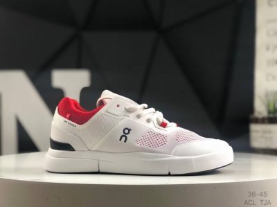 On The Roger Spin 昂跑 户外街头机能风新兴品牌轻便低帮跑步鞋 首发实拍鞋款以网球为灵感的运动休闲鞋 大胆的复古外观与革新科技融合 助力运动生活