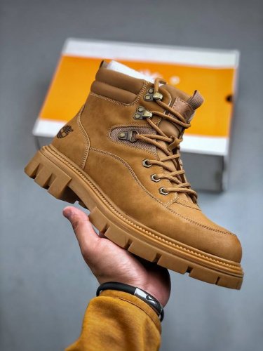 新货#Timberland添柏岚 天伯伦 户外休闲时尚马丁靴系列 广东大厂出品 全新工艺升级 23Ss秋冬新款 原盒原包装 面料采用意大利进口手抓牛皮，搭配防臭