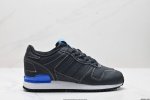公司级阿迪达斯adidas Originals Zx 700 三叶草经典复古校园系列原标半码 专柜同步国内标原盒专柜 官方货号:G63499 尺码:36 36.