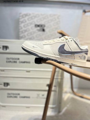 270 海外爆款限量发售！公司级 Nike Sb Dunk Low“北面联名” 周年高端定制 低帮休闲板鞋 定制鞋盒 大厂纯原品质出货 超高清洁度 皮料切割干净