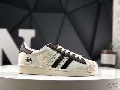 220 阿迪达斯Adidas Originals Superstar Eg4959 贝壳头经典百搭休闲运动板鞋 高密度Eva发泡软缓震中底拉帮工艺 货号：Bz2