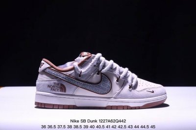 海外爆款限量发售！公司级 Nike Sb Dunk Low 绑带米灰藏蓝勾” 周年高端定制 低帮休闲板鞋 定制鞋盒 大厂纯原品质出货 超高清洁度 皮料切割干净无