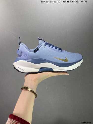 公司级 Nk Infinity Run 4 Gore-Tex 耐克防水公路助力畅跑鞋 Fb2197-100 米黄 鞋身融入 Gore-Tex 防水层 搭配柔软鞋
