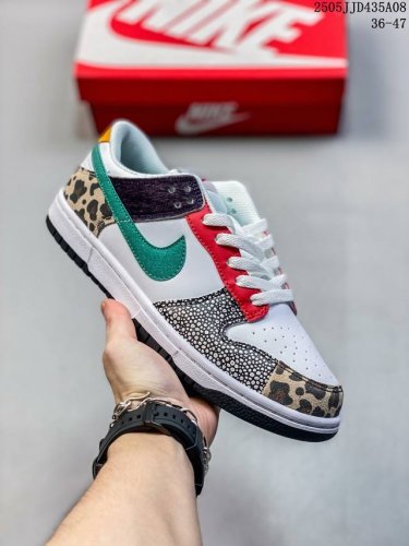 真标带半码 耐克Nike Dunk Low 板鞋Sb系列经典百搭休闲运动板鞋加厚鞋舌的填充，使舒适性大大提升，同时也更方便穿脱中底部分则加入了脚感柔软舒适Zoo