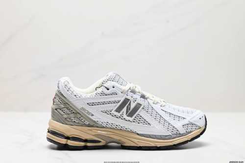 公司级new Balance M 6系列复古单品宝藏老爹鞋款 公司级版本复古元素叠加 质感超级棒 楦版型材料细节做工精细 作为nb最经典的档案鞋型之一 与200