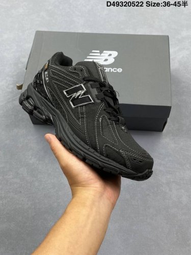 公司级 新百伦 New Balance M1906系列 复古运动鞋单品宝藏老爹鞋款 作为Nb最经典的档案鞋型之一 与 2一样 1906有着Nb最成熟的技术加持和