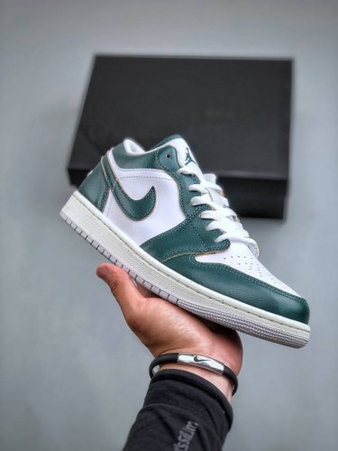 dt纯原 Air Jordan Aj1 Low 低帮 绿白 Fq7687-300 终端优势供应 市面中低帮最具代表性版本没有之一 口碑大厂出品 品控大底版型不断