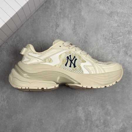 本地 核心私 潮人皆有Mlb！联乘美国榄球洋基队New York Yankees X Mlb Bigball Chunky Curve 大球曲线系列低帮厚底复古 - 点击图像关闭
