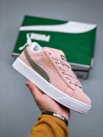 Puma Suede Low Xl Blue White 经典明星系列低帮面包风复古百搭休闲运动板鞋“翻毛粉色白底”395205 02 尺码：36 37 37.