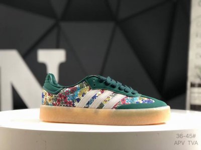阿迪达斯 三叶草Adidas Samba W 桑巴舞系列绅士德训足球风百搭低帮休闲运动板鞋 货号：Jh7289 码数：如图所示 Apv Tva