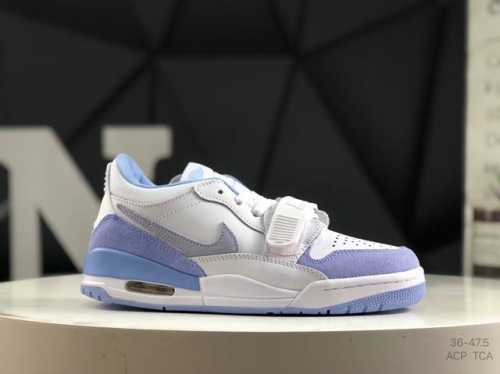 耐克 Air Jordan Legacy 312 乔丹篮球鞋系列 号称 “最强三合一” 的Jordan Legacy 312，自然有着杂交结合的设计，它的名字就