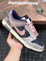 本地 核心私 nk Dunk Low Retro 机能礼盒 简约高级 涂鸦心情 Sb低帮休闲板鞋 #配色设计灵感源于画笔涂鸦，适合四季出行，将字母，青春元素融入