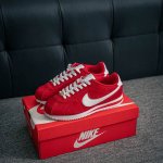 核心私 Nike Classic Cortez 耐克经典轻便舒适男子阿甘鞋休闲跑步鞋运动鞋 纯粹而执着的精神 使得Cortez种在了一代人的心里 无论是否喜欢它