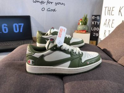 耐克 Air Jordan 1 *冠军联名,设计师Diy高端定制军绿白时尚配色 采用柔软皮革面料带来超高舒适度体验的同时兼备百搭效果 定制鞋盒 大厂纯原品质出货