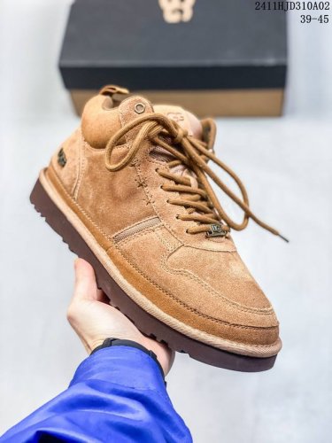 UGG 百搭单品东莞UGG 厚底中帮 秋冬羊皮毛一体雪地靴 全鞋采用ZP同厂 隆丰A级澳洲进口羊皮毛一体 品牌代工厂生产线 完全遵循ZP工艺流程 代工厂原厂版师