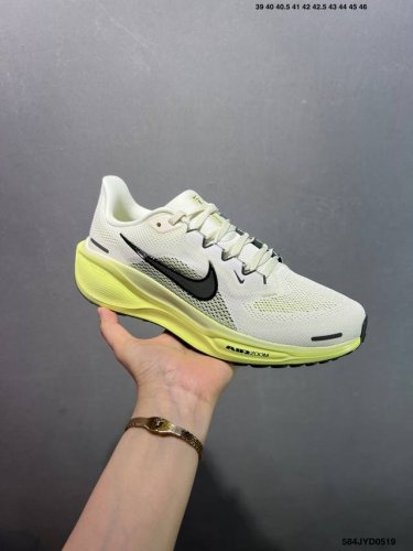 公司级Nike Air Zoom pegasus 41 Gtx 登月跑鞋 网面透气跑步鞋 兼顾迅疾外观和稳固脚感 后跟覆面和中足动态支撑巧妙融合 缔造稳定顺畅的