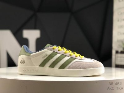 海外爆款限量发 高端定制 阿迪达斯 Ad Gazelle Indoor Trainers 古驰联名---抹茶绿 原厂定制长毛翻毛皮组合环保纤维革鞋面材质 内置环