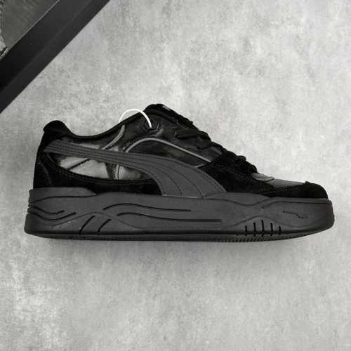 本地 核心私 Puma-180 Reflect 彪马 经典明星系列低帮面包风复古百搭休闲运动板鞋 设计灵感源自90及00一代的滑板运动文化 简约又不失设计巧思的