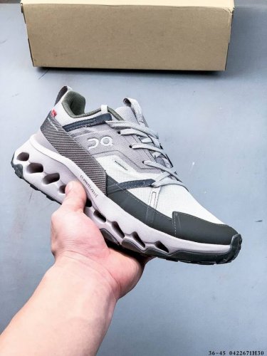 集图 昂跑 On 训练鞋Cloudhoriz Waterproof 新品防水缓震徒步鞋。穿上鞋就跟平常的运动鞋一样，轻巧的很，穿着轻松徒步或重装徒步也不累脚，真