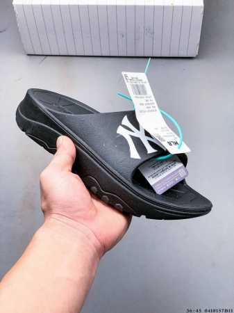 美国榄洋球基队限定 X 韩限国定Mlb Baseball League Slippers 百搭潮流休闲运动拖鞋 0418157B11 - 点击图像关闭