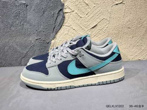 耐克Nike Sb Dunk Low Pro 帆布+皮拼接面料 草绿 复古低帮休闲运动滑板板鞋。采用脚感柔软舒适Zoomair气垫，有效吸收滑板等极限运动在落地