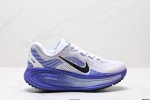 真标Nike Vomero 18 耐克 舒适减震防滑 低帮跑步鞋 全掌Reactx泡绵中底 前掌和后跟还配备了Air Zoom气垫单元 据说跑起来更快更舒适哦