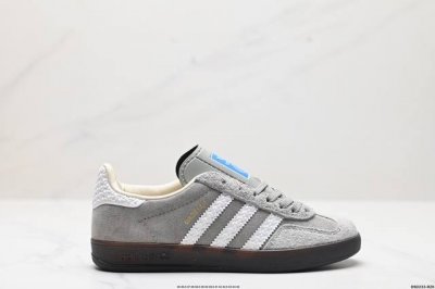 真标originals Gazelle Indoor 德训系列 三叶草复古休闲运动板鞋 原装公司级 鞋面采用反绒革组合环保纤维革材质，外置rb橡胶大底，耐磨不打